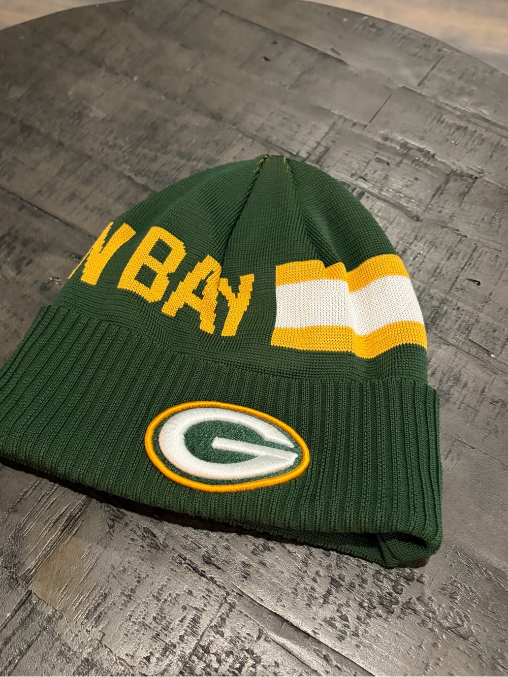 Next Era Greenbay Packers NFL Sideline Cuffed Knit Beanie Hat Green Yellow